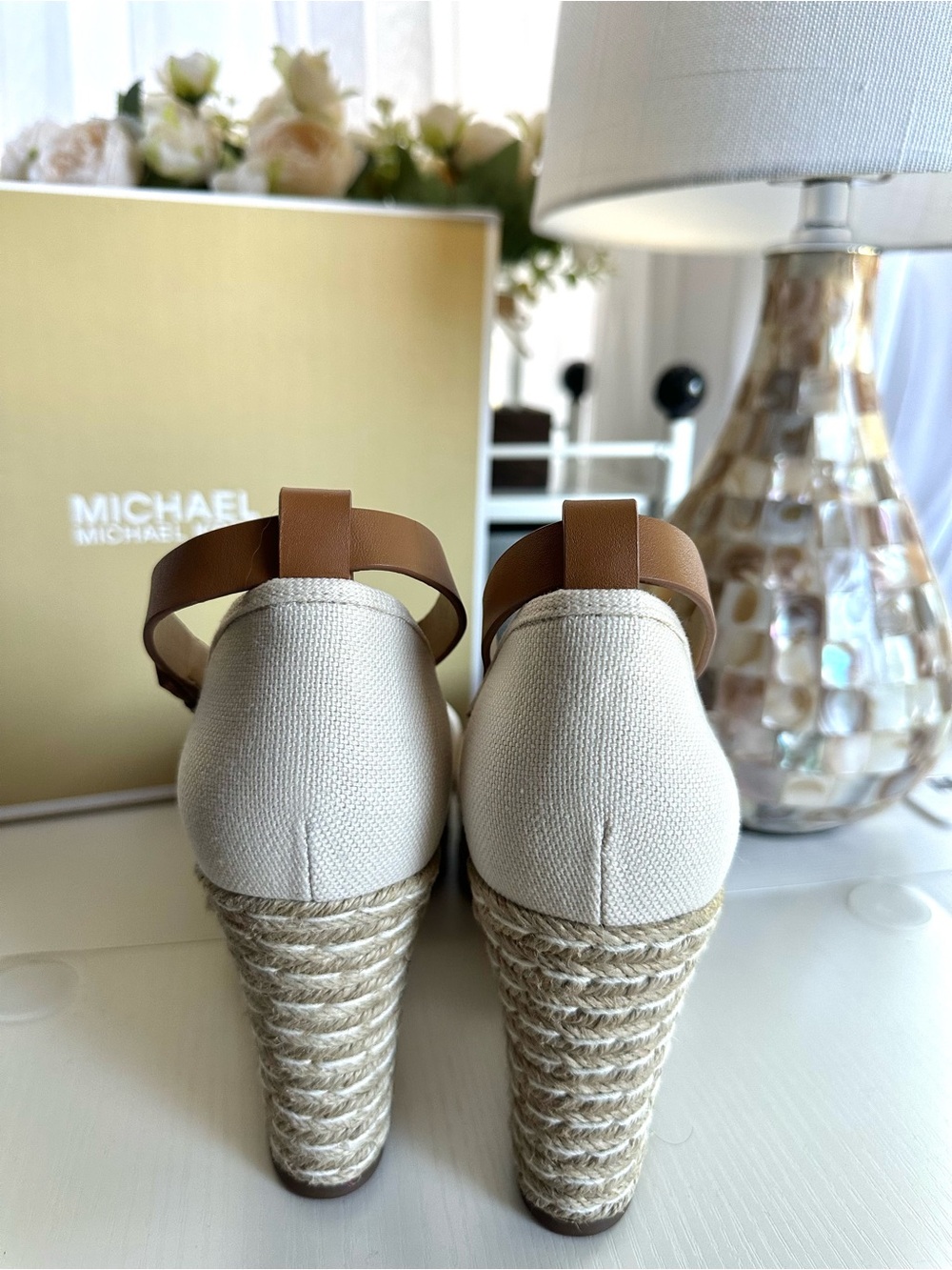 NWT Michael Kors Kendrick Canvas Espadrille Wedge Sandals 9M Light Cream w/ Box - Picture 4 of 9